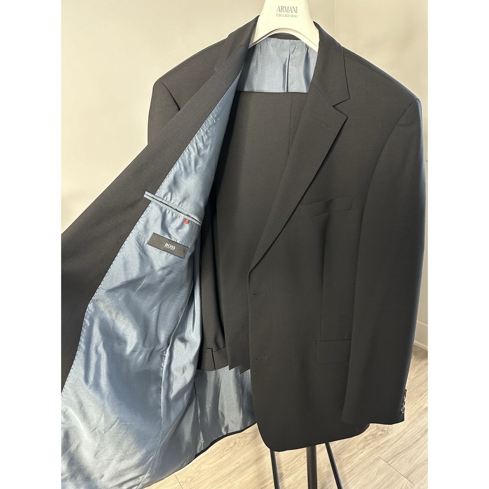Hugo Boss Men's Suit 2 Pc  96% Wool /4 Spandex Size US 48 L  (s147) - Picture 2 of 12